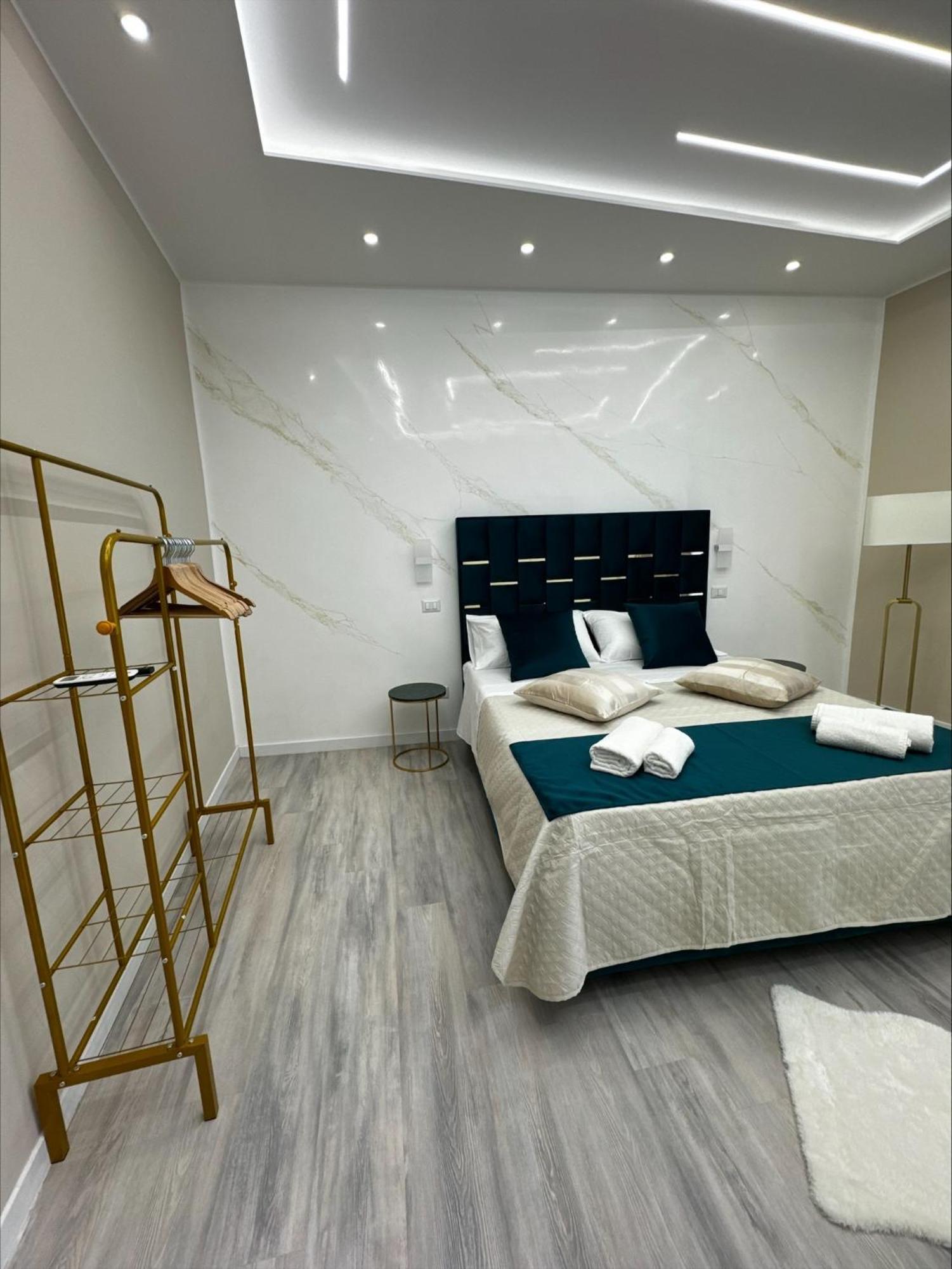 Отель Matthias Luxury House Катания Экстерьер фото