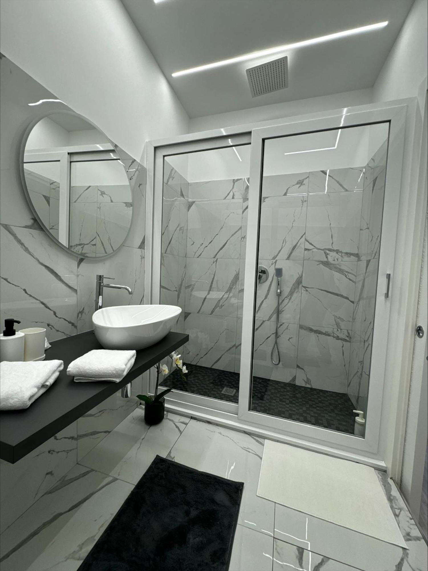 Отель Matthias Luxury House Катания Экстерьер фото